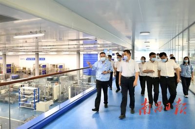 李紅軍在南昌經(jīng)開(kāi)區(qū)調(diào)研